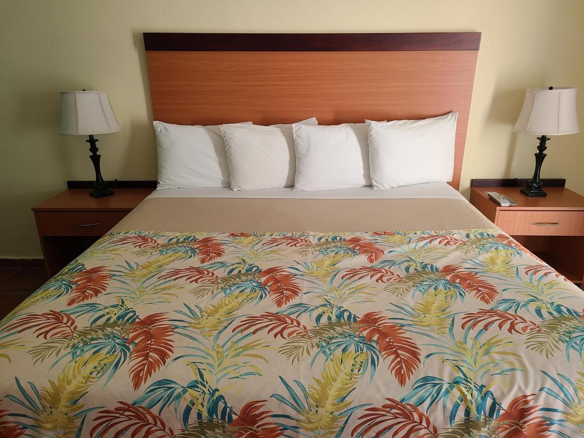 Hotel Lucia Beach Yabucoa Eksteriør billede