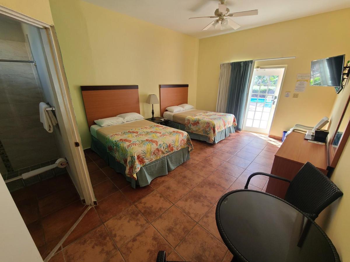 Hotel Lucia Beach Yabucoa Eksteriør billede