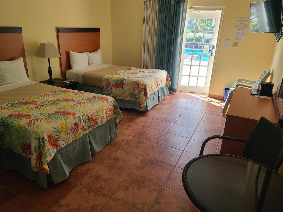 Hotel Lucia Beach Yabucoa Eksteriør billede